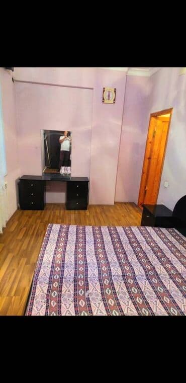 ucuz bina evləri: Nizami rayonunun 24-cü polis bölməsinin qarşısındakı 17 mərtəbəli — 5