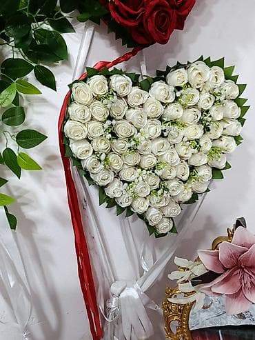 dekorativ das: Maşın bəzəkləri yaninda qapı gülləri var Çox az işlənib dükan baglanır — 2