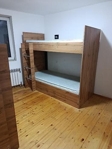 Гаражи: 80 м², 1 комната, Комби, Газ — 2