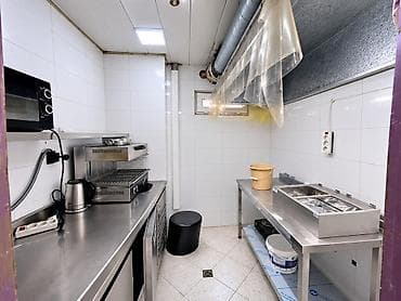 kiraye gence: İcarəyə verilir obyekt 80 m², Sahil m. Daha 7 şəklə bax Agentlik 1 — 8