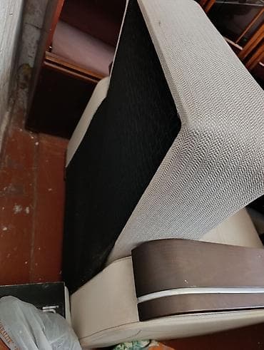 Kreslolar: İşlənmiş, Kreslo, Parça — 3