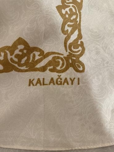 Личные вещи: Kalağayı – ipək şal - Material: nazik, zərif ipək parça - Rəng: açıq — 2