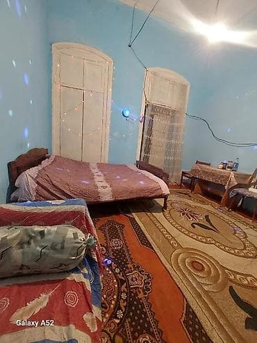 nəsimi rayon: 28 may 1 ci cixisinda Mola ve metroya 6 deq piyada yaxinliginda 2 — 1