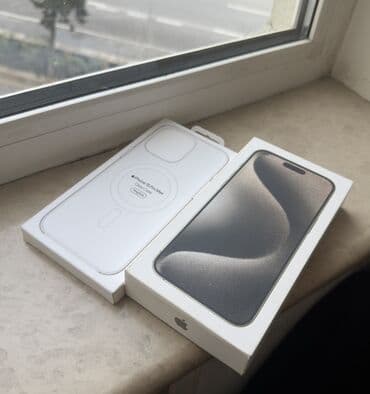 telefon case: IPhone 15 Pro Max, 256 GB, Natural Titanium — 9