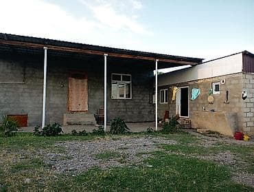 - Məkan: həyətyanı sahəsi olan fərdi yaşayış evi - Ümumi planlama: bir