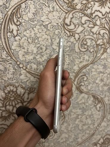 2 ci el iphone 8 plus: IPhone 8 Plus, 256 GB, Ağ, Barmaq izi — 7