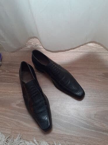 şnurlu kişi mokasinləri: Kişi ayaqqabısı,yaxşı vəziyyətdə,,metro ınşaatçılar — 1