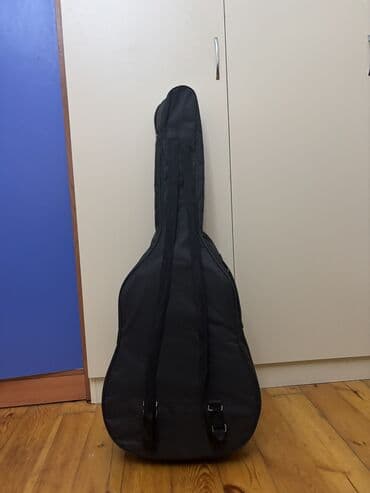 Barabanlar: Klassik gitara troy gitara çox az işlənilib yeni simlər taxılıb qırıq — 2