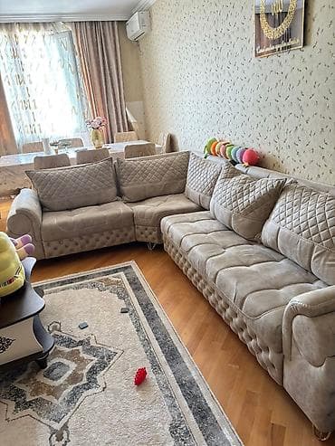 ev mebeleri: AfaTecili kunc Divan satilir acilan bazali 350 manat
20 yanvar *afa — 1