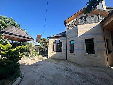 3 sot torpaq: Satış üçün həyət evi Ünvan Zabrat1 - Memarlıq: İki mərtəbəli, fasadı — 4