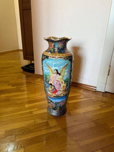 step deke: Bir vaza, Farfor — 1