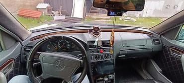 turbo az c class: Mercedes-Benz C-Sinif sedan (W202). tünd göy( Milyoner) rəng, 1995 ci — 8