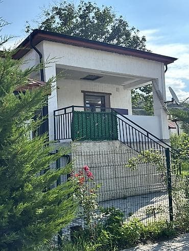 sibrizde evler: Dağ mənzərəli həyət evi – geniş eyvanlı Üstünlüklər: - Geniş terasda — 4