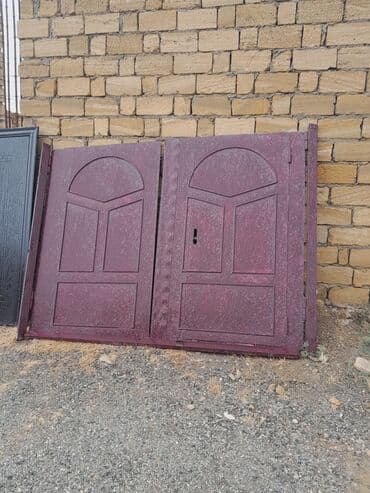 qaraj qapisi: Metal Həyət darvazası, Yana açılan — 1