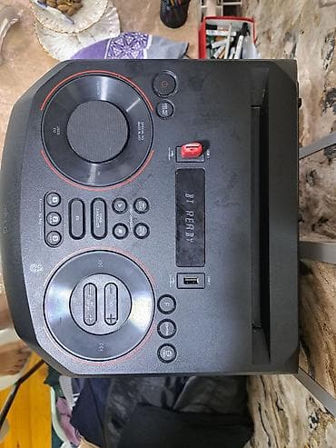 Микрофоны: LG XBOOM partnyor səs sistemi - Güclü mono qüllə tipli speaker: iri — 4