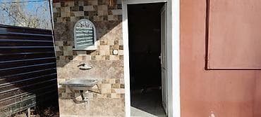 zaqatala qaqarin satilan evler: 3 otaqlı, 126 kv. m, Orta təmir — 7