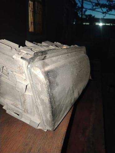 tülkü göz mercedes: Sağ, Yaxın və uzaq vuran işıqlar Mercedes-Benz, Orijinal, Almaniya — 3