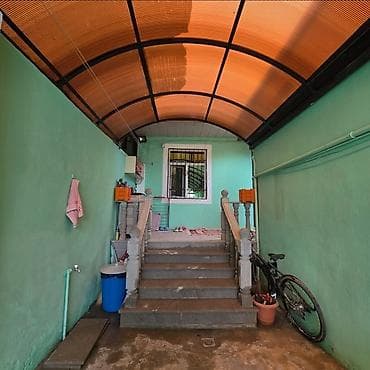 prefabrik ev: 3 otaqlı, 71 kv. m, Orta təmir — 1