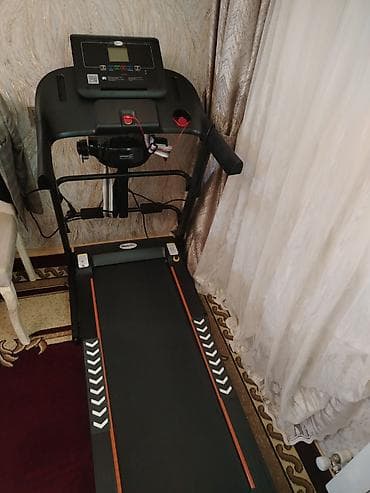 İdman oyunları: Qaçış trenajoru – BodyFit D5 - Elektrikli qaçış yolu, geniş yürüş — 3