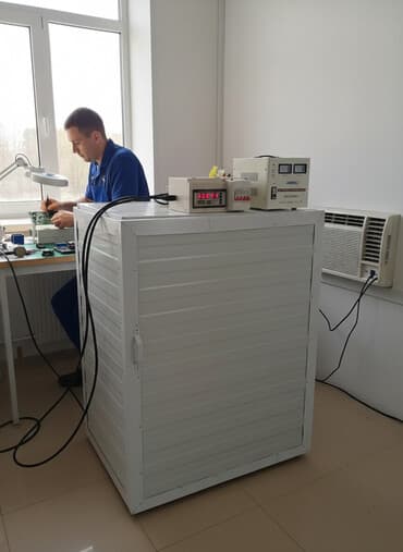 inqibator matoru: Böyük həcmli avtomatik inkubator komplekti.tam işlək vəziyyətdədir.504 — 1