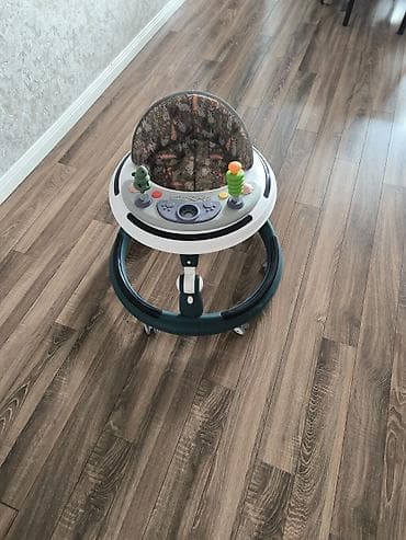 baby walker: Uşaq gəzdirıcisi / yürüteç - Dairəvi dayaq bazası və 6 kiçik təkər — 3