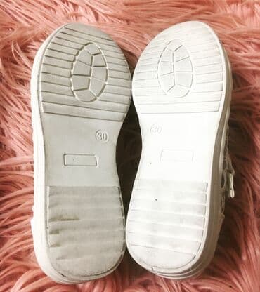 Dəstlər: Razmer:30 Stelka:20,5sm Brend:Люся Qiymet:12AzN ayaqqabi, ushaq — 7