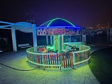 matorlu araba: Tam işlək vəziyyətdə uşaq karuseli satılır. LED işıqlandırmalı, park — 3