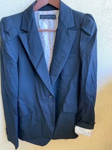 üçlü qadın kostyumları: Qadın pencəyi — 1