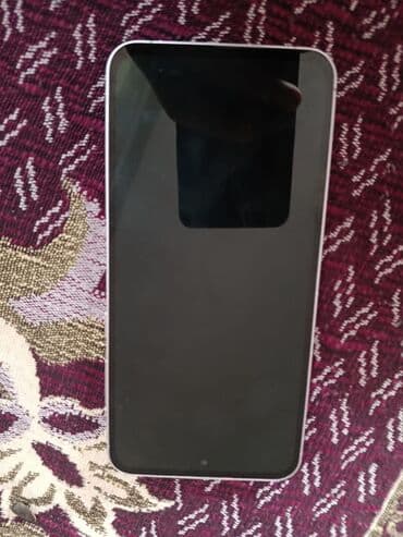 Fly: Lavanda rəngli smartfon - Şık, parlaq arxa panel – işıqda rəng efekti — 2