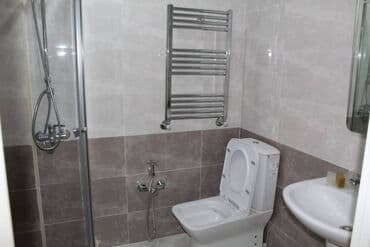 villa evləri: Xırdalanda Kristal Abşeron 1də 16 mertebeli binanın 5-ci mərtəbəsində — 6