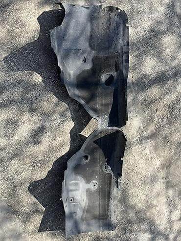 Подкрылки, локеры: Maşının üstündən çıxarılıb.
Tesla Model 3 podkrılnik
Podkrilnik — 2