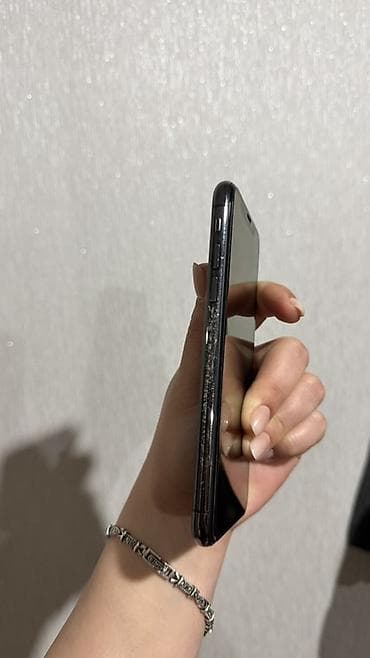 iphone pro max 13 dubai: IPhone Xs, 256 GB, Qara, Face ID — 6