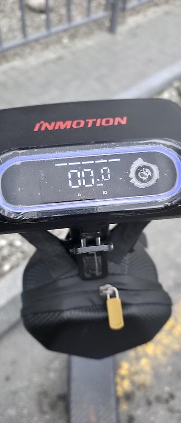 electron scuter: INMOTION S1 ELA VEZYEDEDI COX GUCLU SKUTERDI 1000 VAT SURET 40 95 KILO — 1