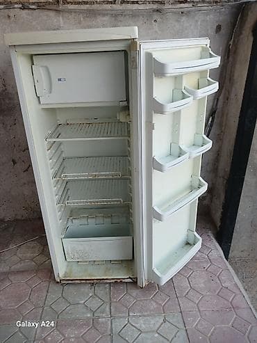 printer satilir: Soyuducu – STAR brendi, tək qapılı model Xüsusiyyətlər: - Yuxarı — 3