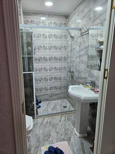 ilkin ödənişi 10000 olan evlər: 3 otaqlı, Yeni tikili, 109 kv. m — 8