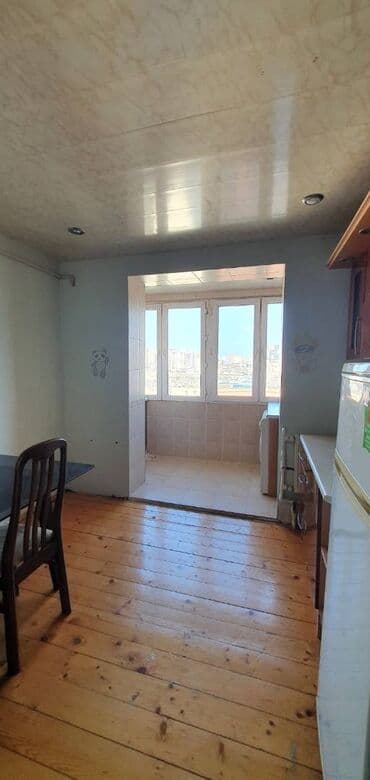 9 mkr kohne binalar: Bakı, 3 otaqlı, Köhnə tikili, 66 kv. m — 9