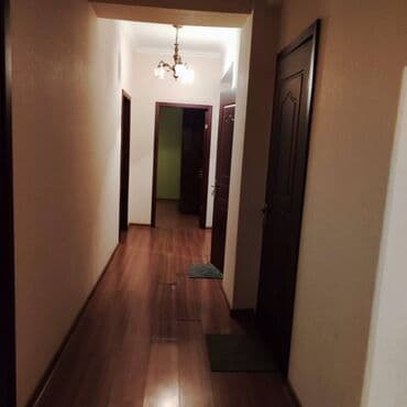 masazır kiraye evler: Bayilda jurnalistərin binasinda 16 mertebeli binanın 9-u mərtəbəsində — 8