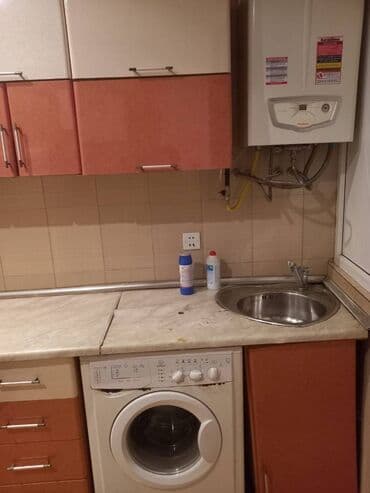 new life daşınmaz əmlak agentliyi: Nizami rayonu,Neftçilər metrosu,Nazli sarayın arxasında,18 — 4