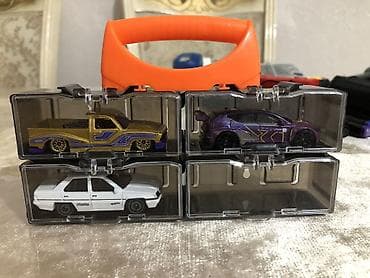 hot wheels supra: Məhsul: Miniatür maşın kolleksiyası + daşıma/qoruyucu vitrin qutuları — 1