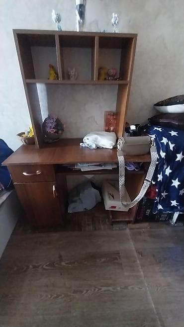 dolab ofis: Düz masa, Polkalı, Siyirməli, Teksturalı laminat, Zəmanətsiz, Kredit yoxdur — 1