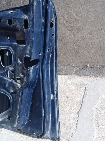 mersedes.190: Sağ ön, Mercedes-Benz W 124, 1995 il, Almaniya, Ünvandan götürmə — 8