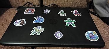 Принтеры: HP Laptop 15-da0xxx noutbuk Texniki göstəricilər: - Prosessor: Intel — 4