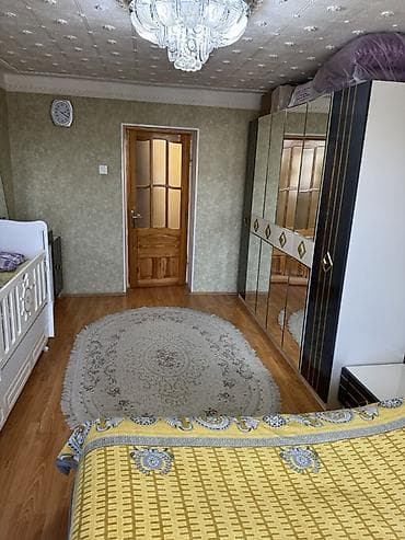 neftcilerde satilan evler: Xırdalan, 3 otaqlı, Köhnə tikili, 60 kv. m — 10