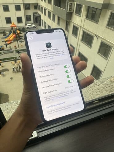 Apple iPhone: IPhone 11 Pro Max, 256 GB, Space Gray, Face ID — 3