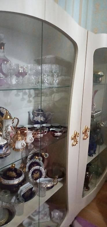 rus hamami bakida: Iki ədədi yenidir iksi 400 1ədədi 200 m — 2