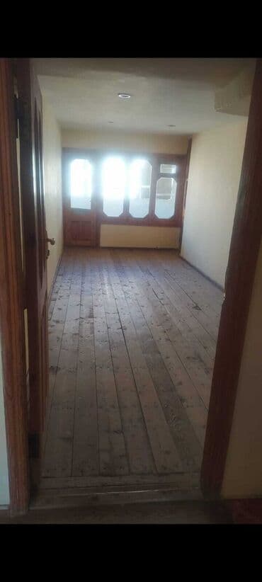 sumqayıt şəhəri tağıyev qəsəbəsində həyət və bina evləri: Bakı, Yasamal, 6 otaqlı, Köhnə tikili, m. İnşaatçılar, 200 kv. m — 15