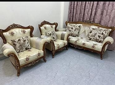 Divan ve 2 kreslo Türkiyye istehsali Qiymet 350 azn.Ünvan :Hezi lalafo.az -da Divan ve 2 kreslo Türkiyye istehsali Qiymet 350 azn.Ünvan :Hezi