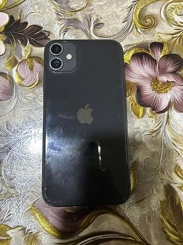 samsunq 52: IPhone 11, Qara, Face ID — 1