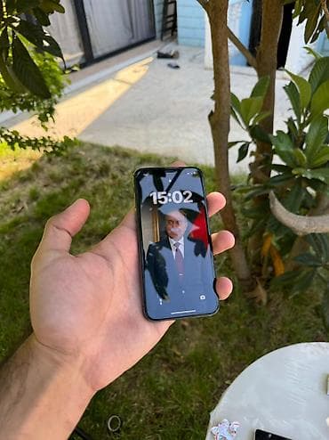 iphone 19 pro max: IPhone Xs, Space Gray — 7