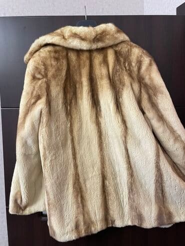 türk istehsalı olan qadın şubaları: SAGA MINK x ADÁM qadın kürkü - Material: təbii mink (xəz), sıx və — 6